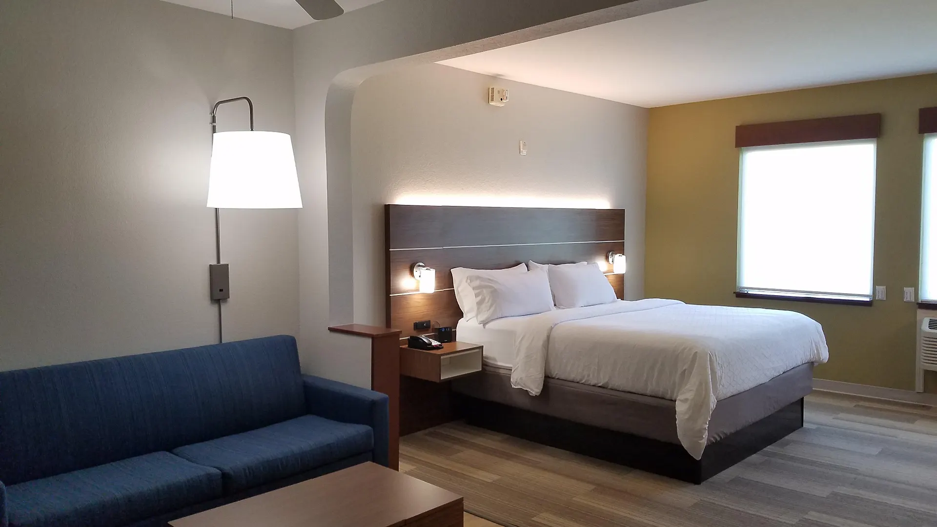 Holiday Inn Express Daytona Beach - Speedway, An Ihg Hotel
